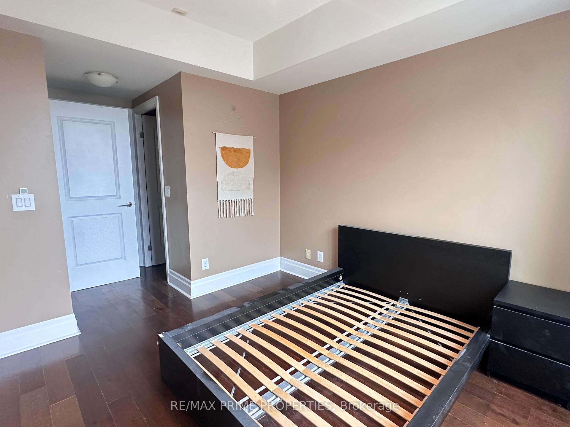 Photo 16 of Unit 310, 21 Upper Duke Crescent, Markham, Unionville — HOMEH