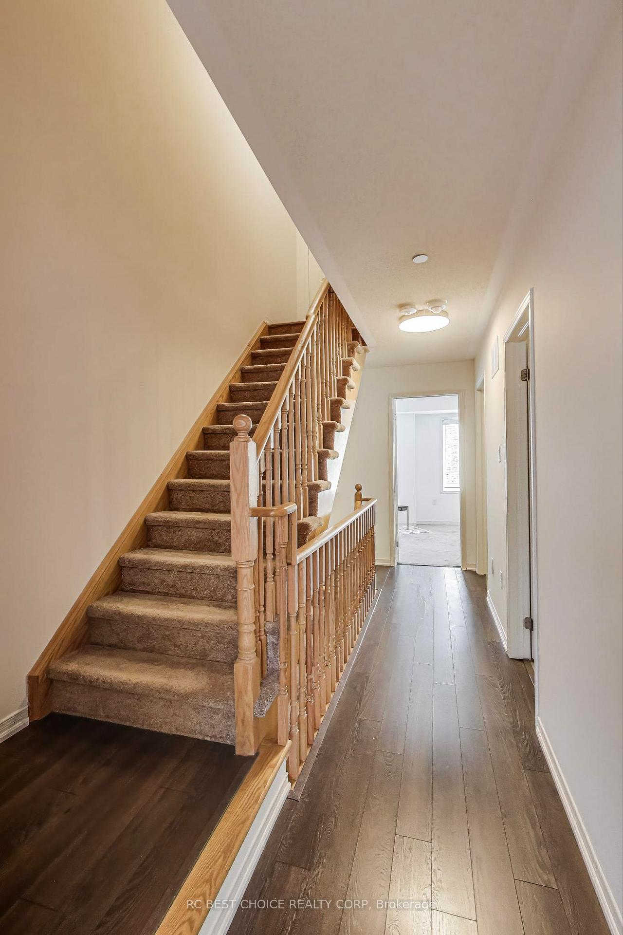 Photo 15 of 2535 Bromus Path, Oshawa, Windfields — HOMEH