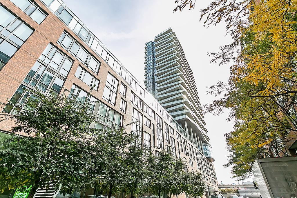 Front of Unit 805, 1 Market Street