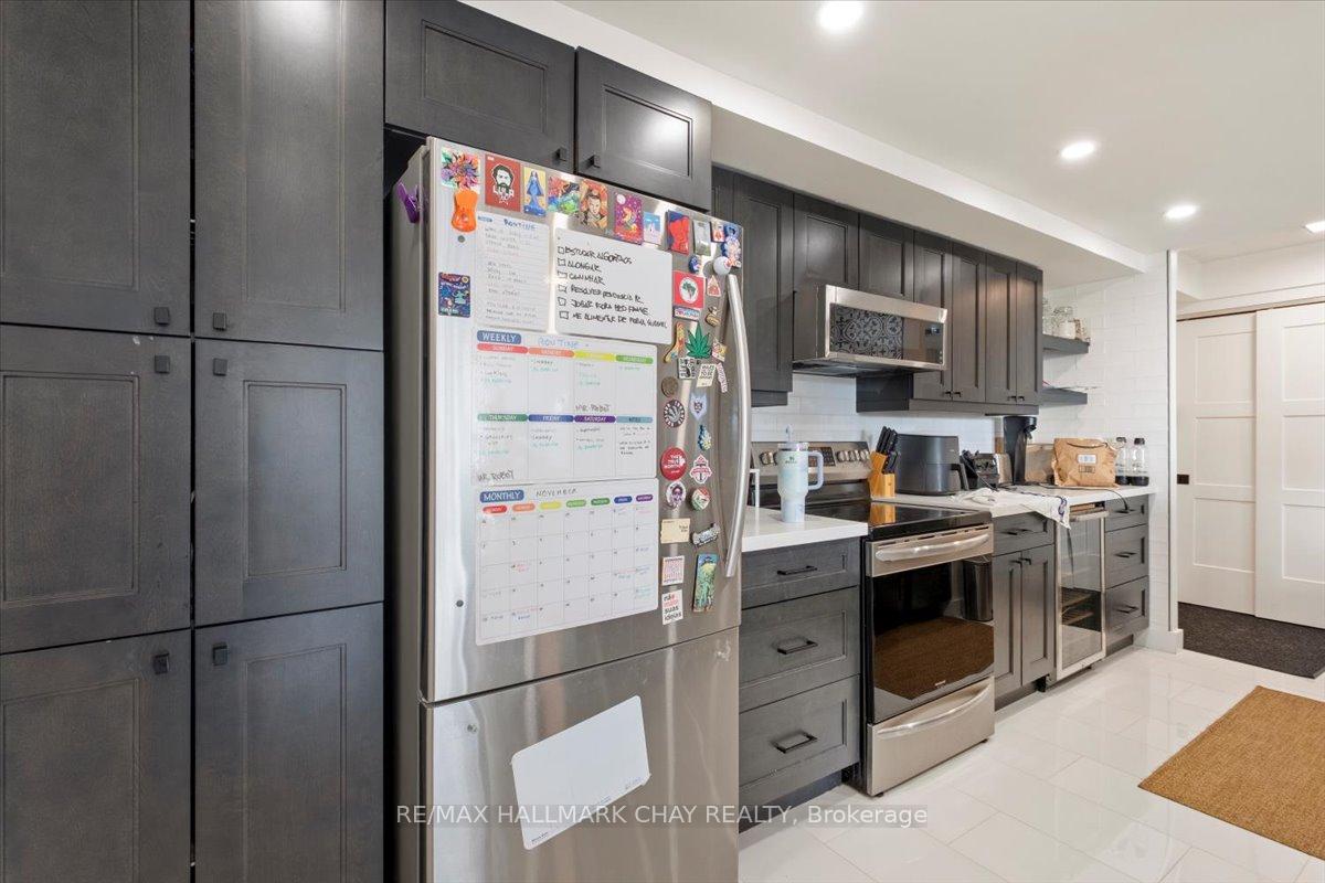 Photo 7 of Unit 306, 65 Ellen Street, Barrie, City Centre — HOMEH