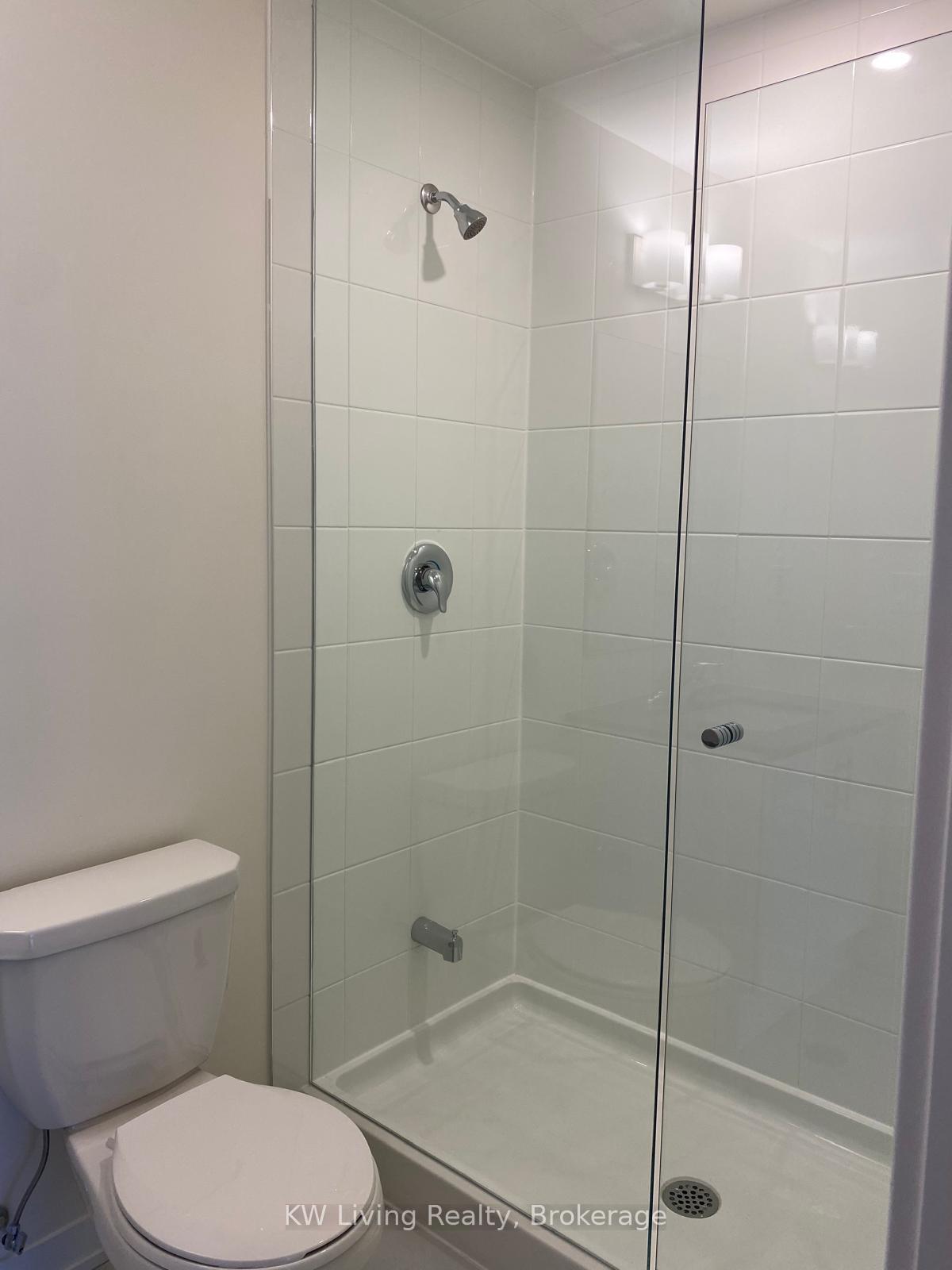Photo 11 of Unit 806, 1695 Dersan Street, Pickering, Duffin Heights — HOMEH
