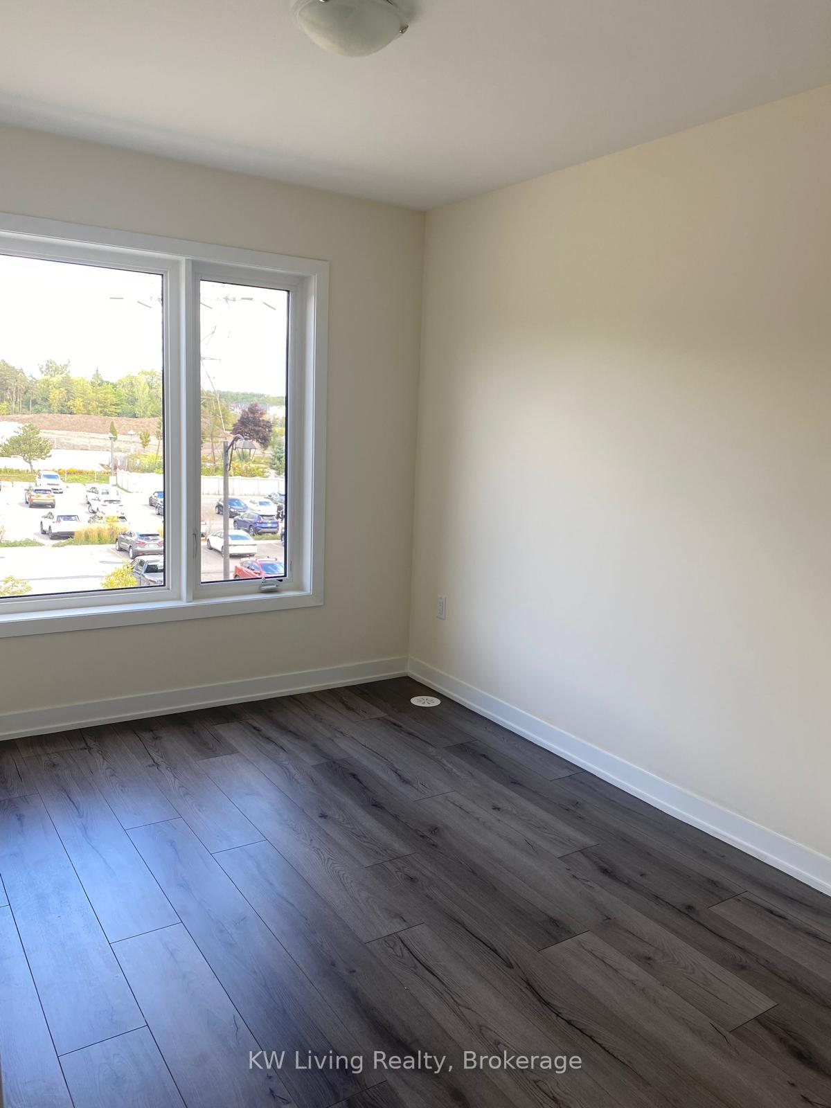 Photo 12 of Unit 806, 1695 Dersan Street, Pickering, Duffin Heights — HOMEH