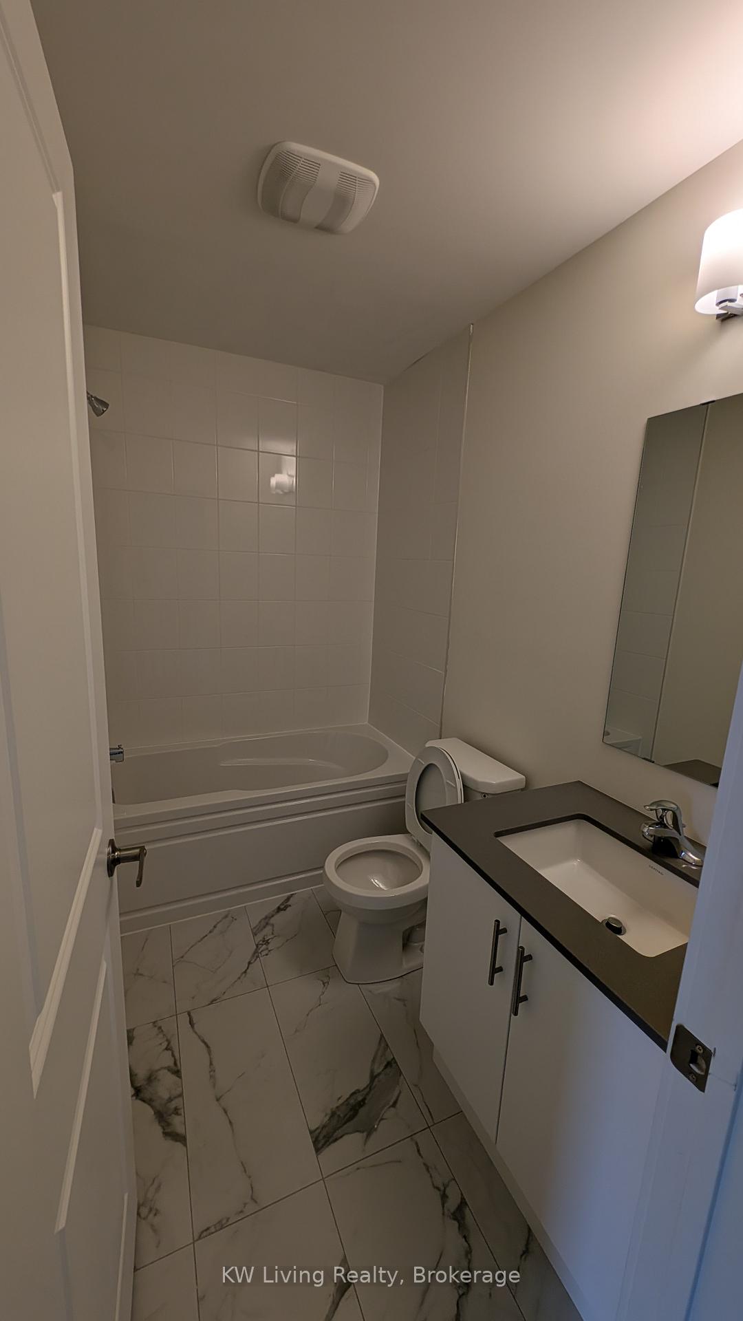 Photo 13 of Unit 806, 1695 Dersan Street, Pickering, Duffin Heights — HOMEH