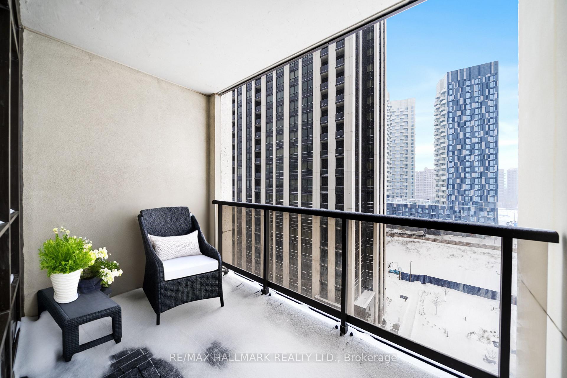 Photo 22 of Unit 902, 9075 Jane Street, Vaughan, Concord — HOMEH