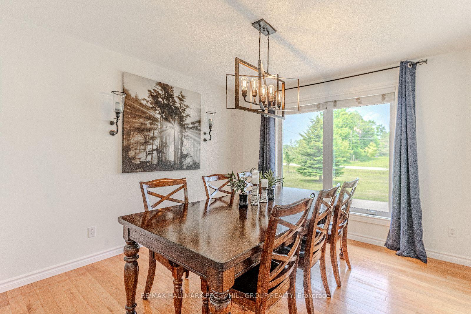 Photo 5 of 3413 McCarthy Drive, Clearview, Rural Clearview — HOMEH
