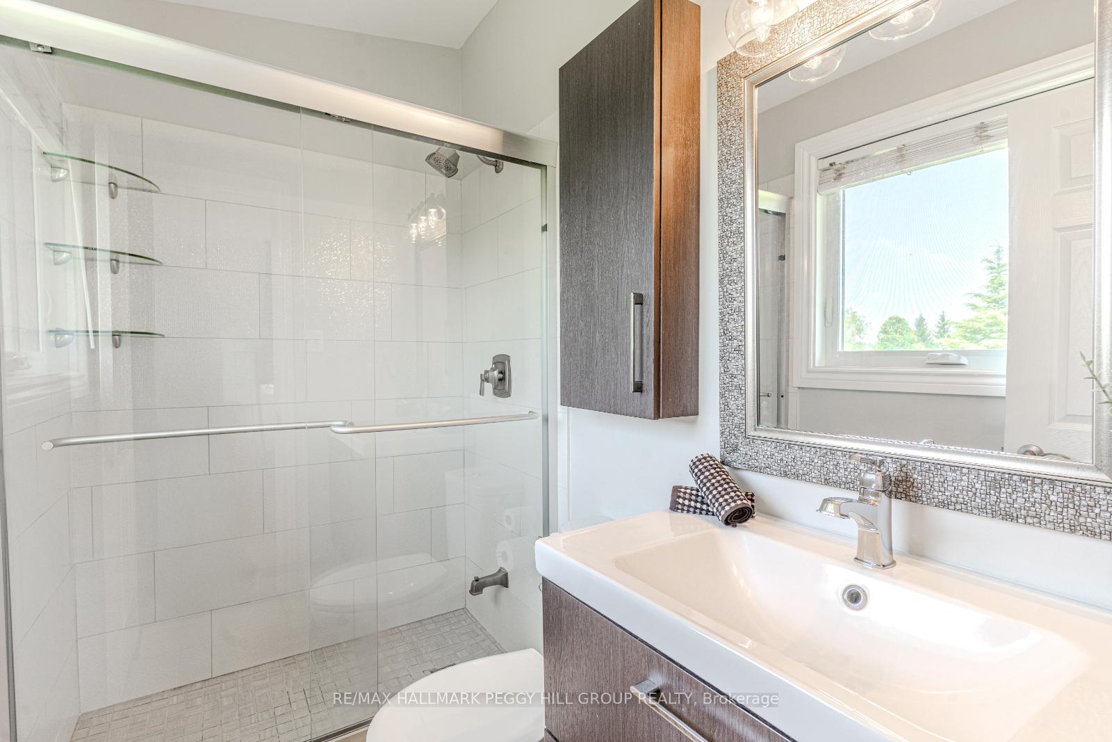 Photo 8 of 3413 McCarthy Drive, Clearview, Rural Clearview — HOMEH