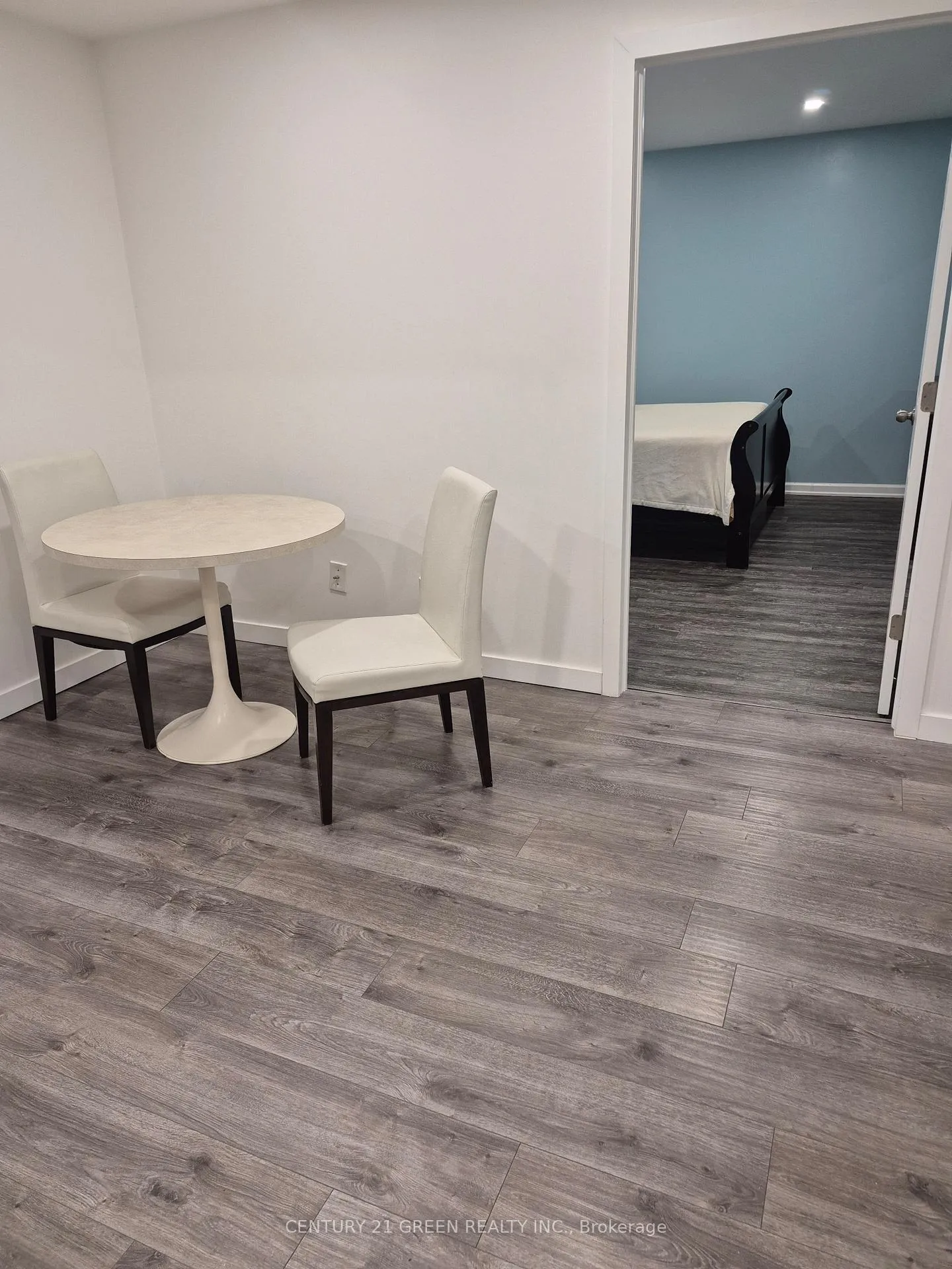 Photo 7 of Unit Lower, 221 Gardenbrooke Trail, Brampton, Bram East — HOMEH