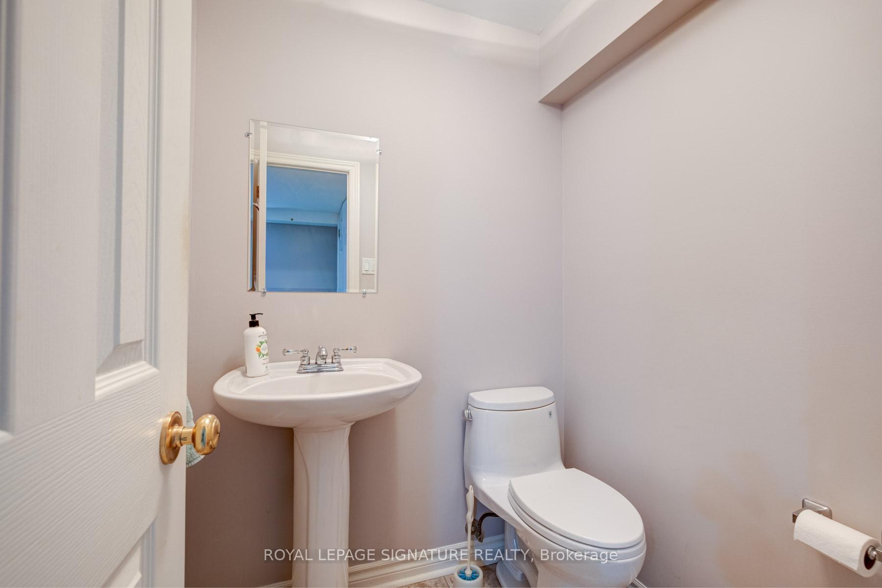 Photo 37 of 62 Mortimer Crescent, Ajax, Central West — HOMEH