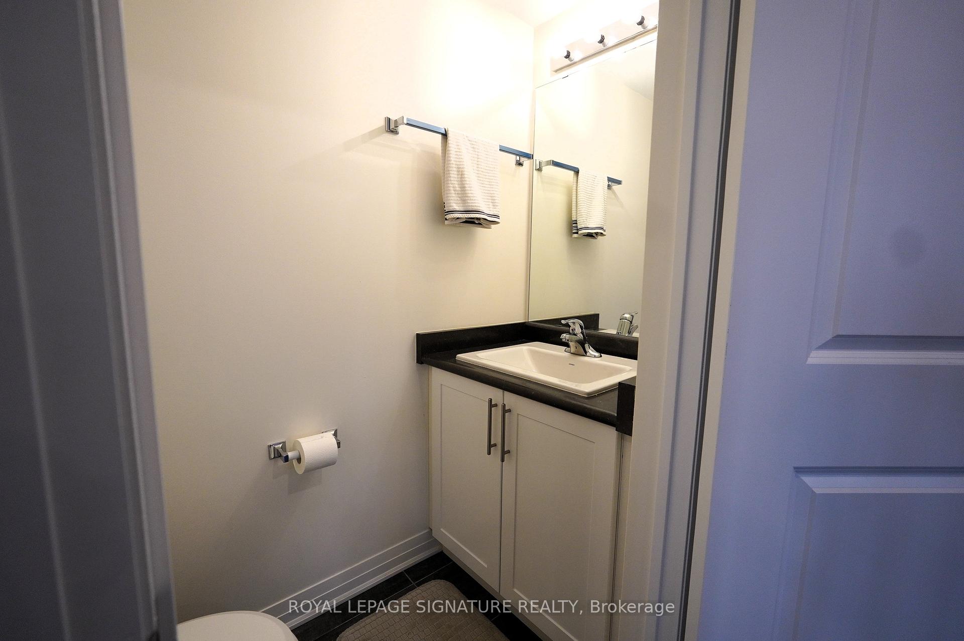 Photo 16 of 212 Lord Elgin Lane, Clarington, Bowmanville — HOMEH