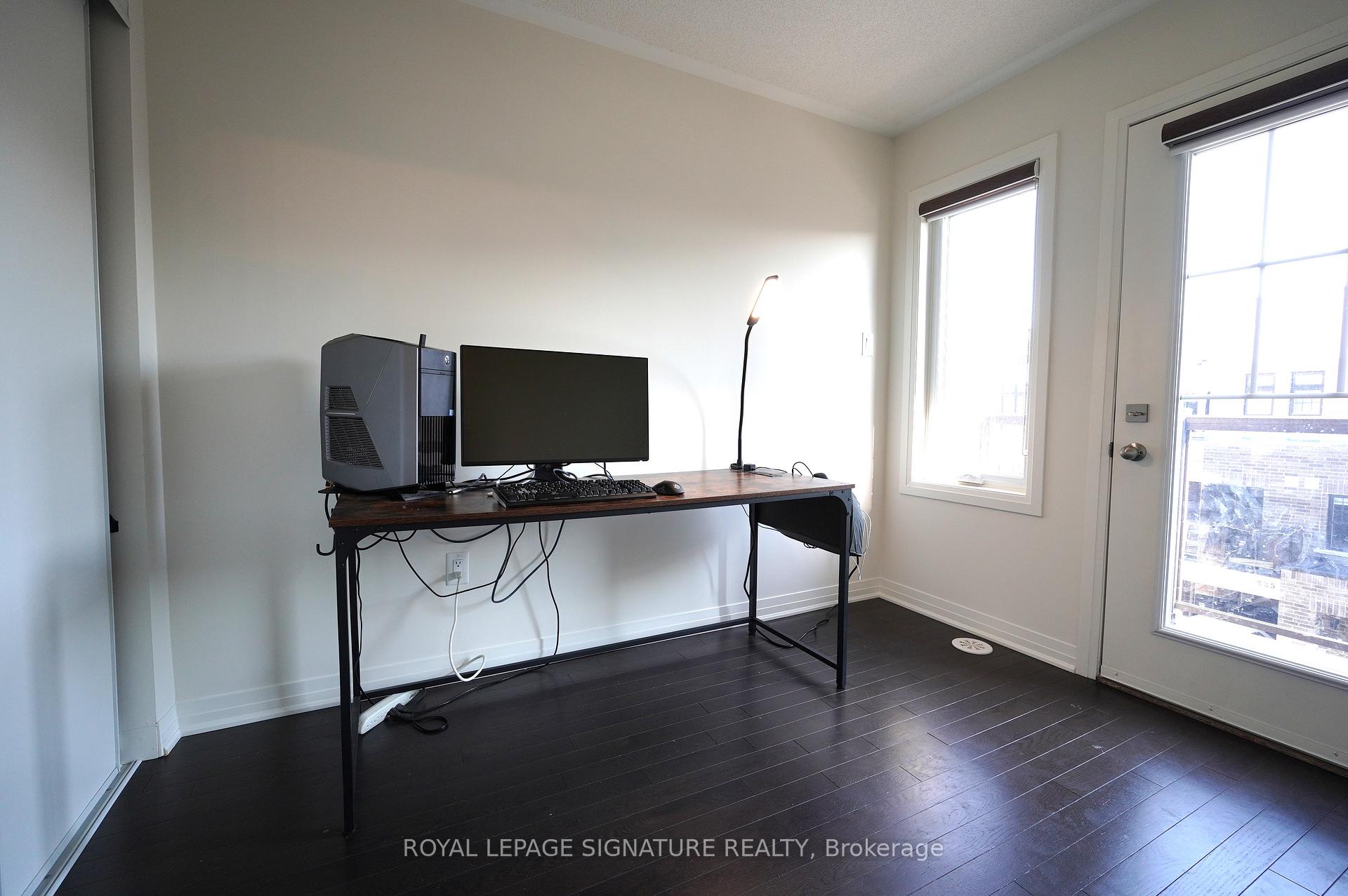 Photo 25 of 212 Lord Elgin Lane, Clarington, Bowmanville — HOMEH