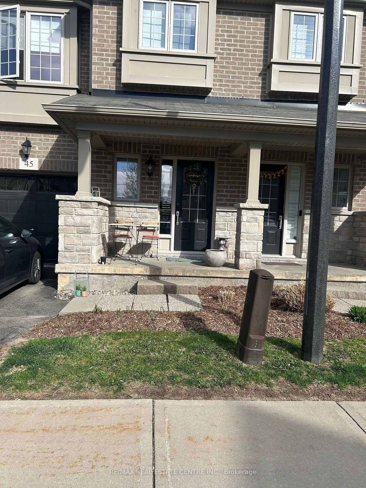 Photo 2 of Unit 45, 215 Dundas Street E, Hamilton, Waterdown — HOMEH