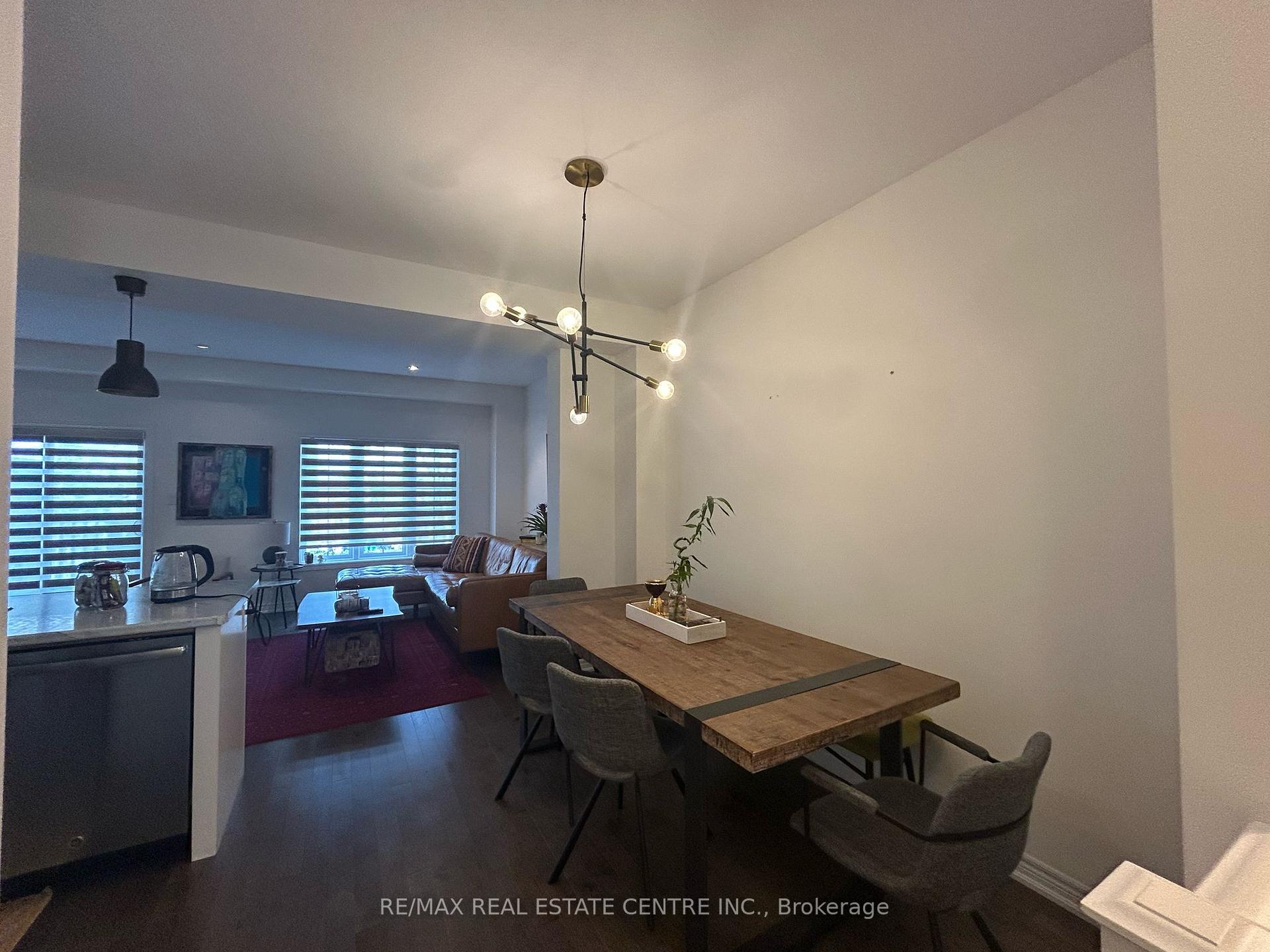 Photo 10 of Unit 45, 215 Dundas Street E, Hamilton, Waterdown — HOMEH