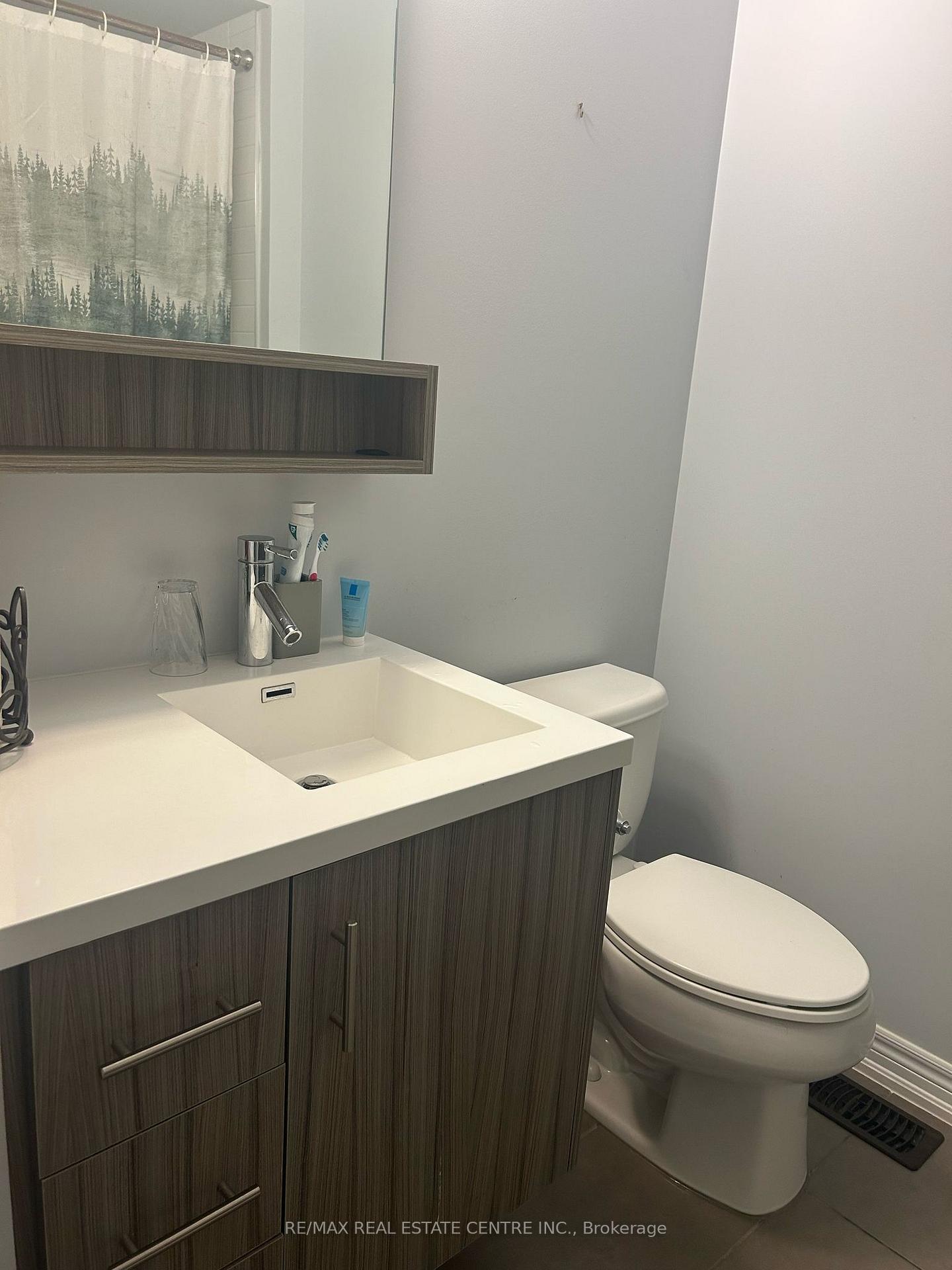 Photo 15 of Unit 45, 215 Dundas Street E, Hamilton, Waterdown — HOMEH
