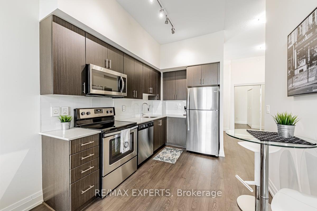 Photo 13 of Unit 724, 3600 Highway 7 Road, Vaughan, Vaughan Corporate Centre — HOMEH