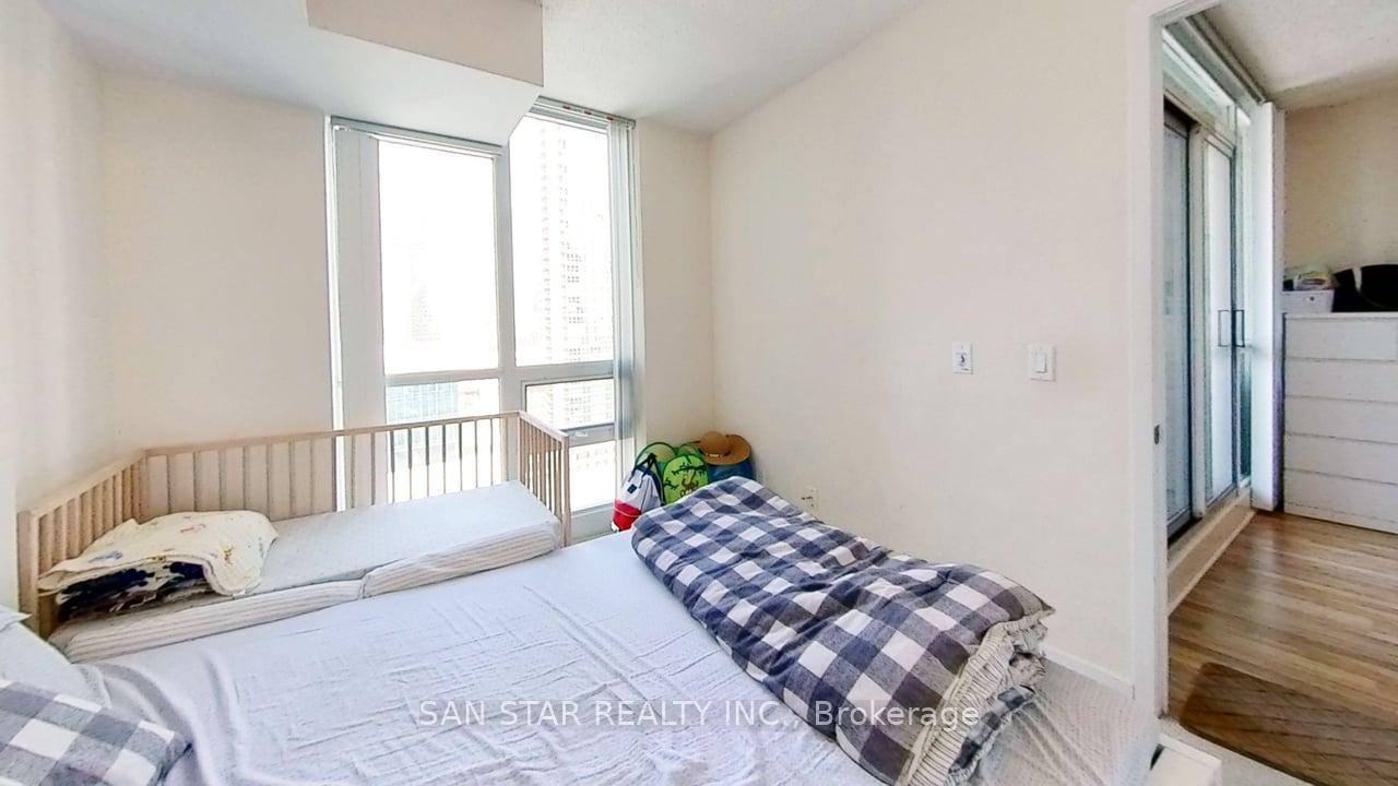 Photo 6 of Unit 1811, 12 Yonge Street, Toronto, Waterfront Communities — HOMEH