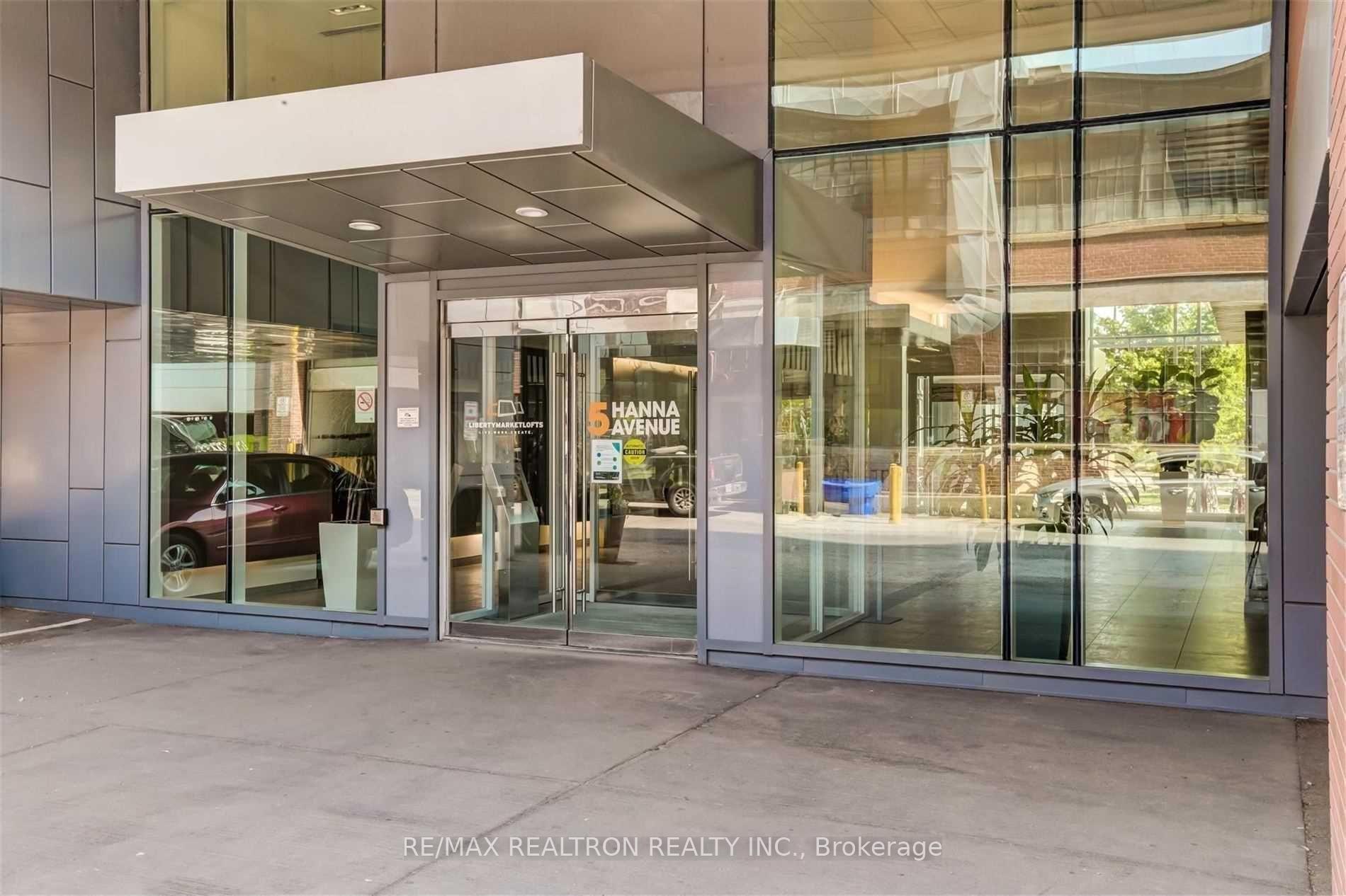 Photo 3 of Unit 324, 5 Hanna Avenue, Toronto, Niagara — HOMEH