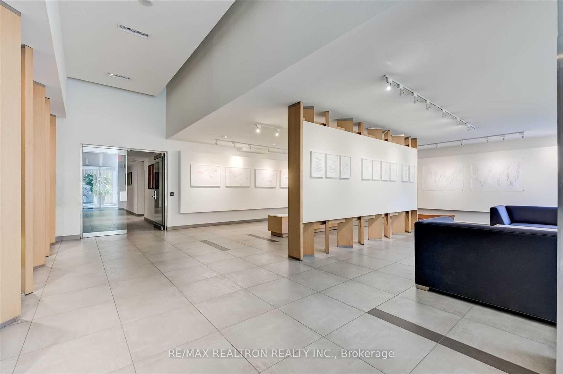Photo 6 of Unit 324, 5 Hanna Avenue, Toronto, Niagara — HOMEH