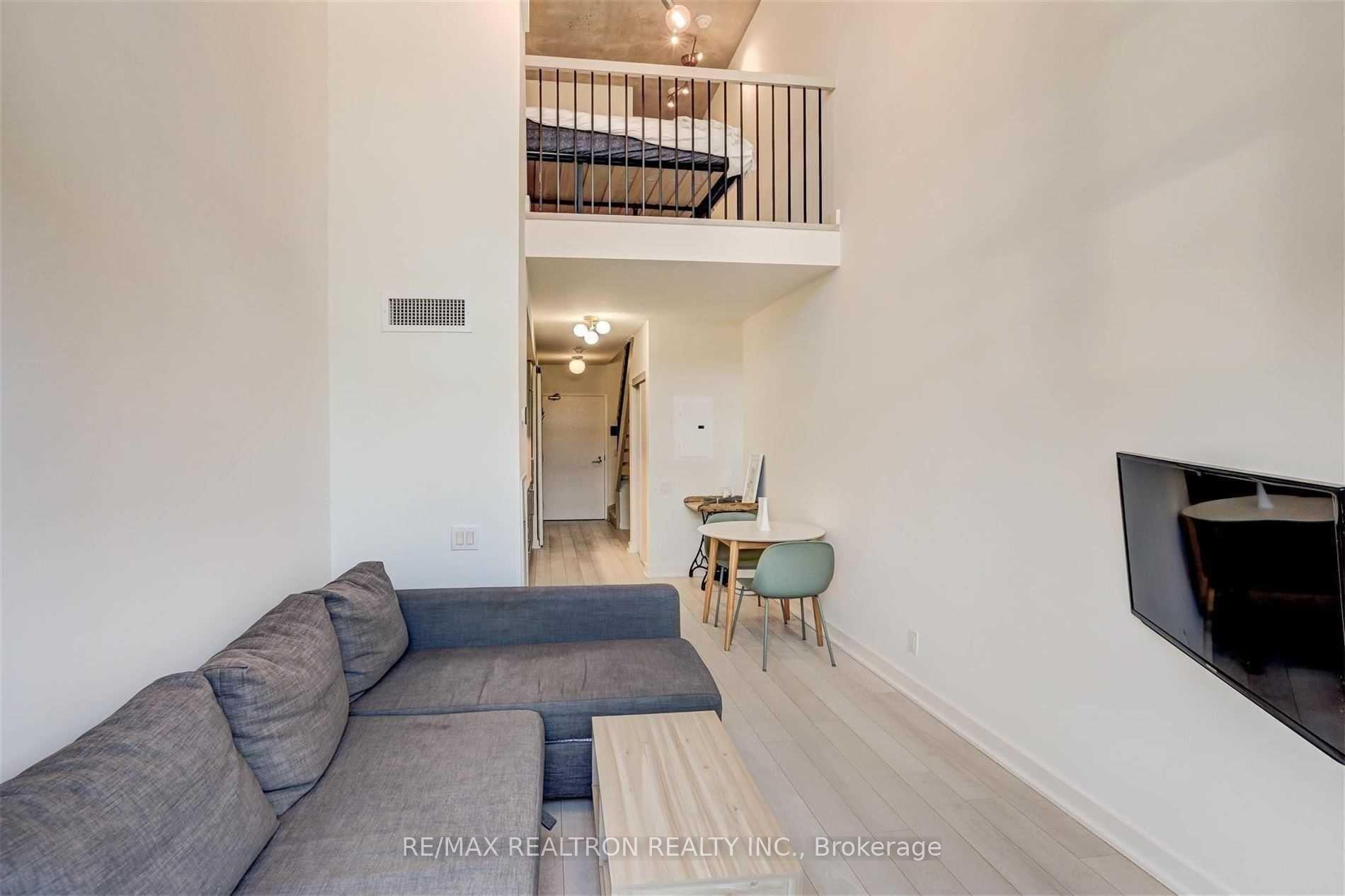 Photo 16 of Unit 324, 5 Hanna Avenue, Toronto, Niagara — HOMEH