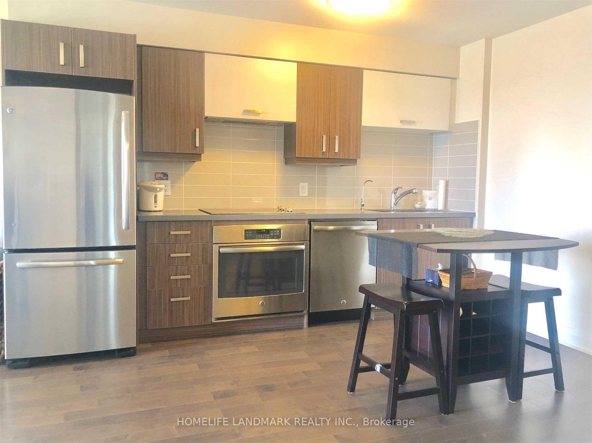 Photo 3 of Unit 2105, 18 Uptown Drive, Markham, Unionville — HOMEH