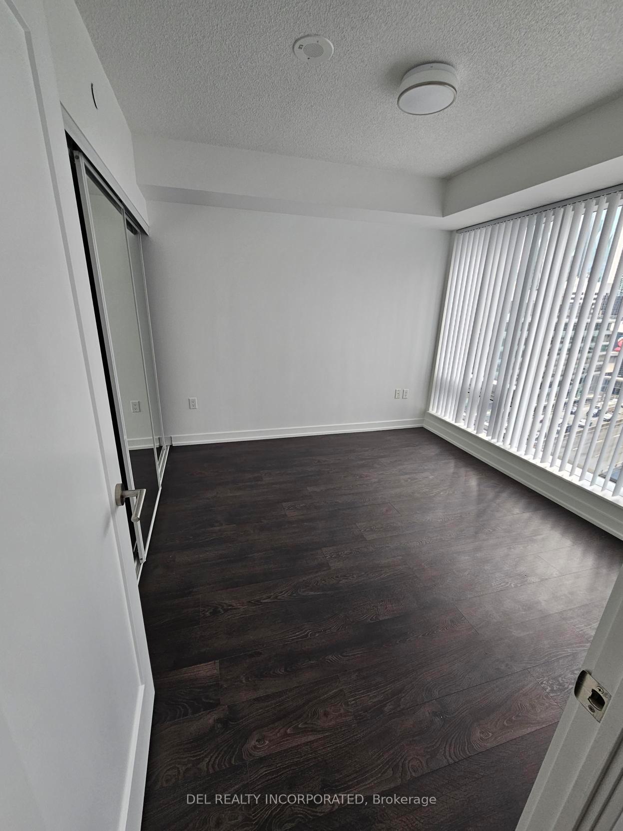 Photo 3 of Unit 1304, 10 York Street, Toronto, Waterfront Communities — HOMEH