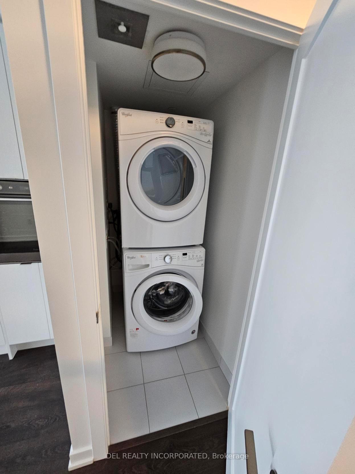 Photo 7 of Unit 1304, 10 York Street, Toronto, Waterfront Communities — HOMEH