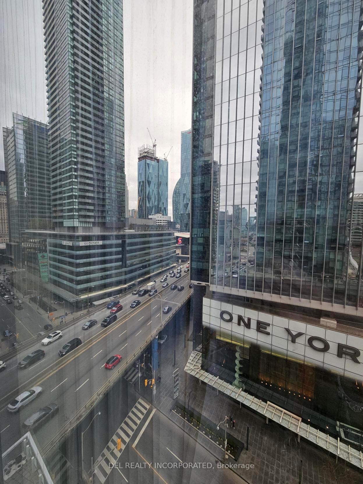 Photo 9 of Unit 1304, 10 York Street, Toronto, Waterfront Communities — HOMEH