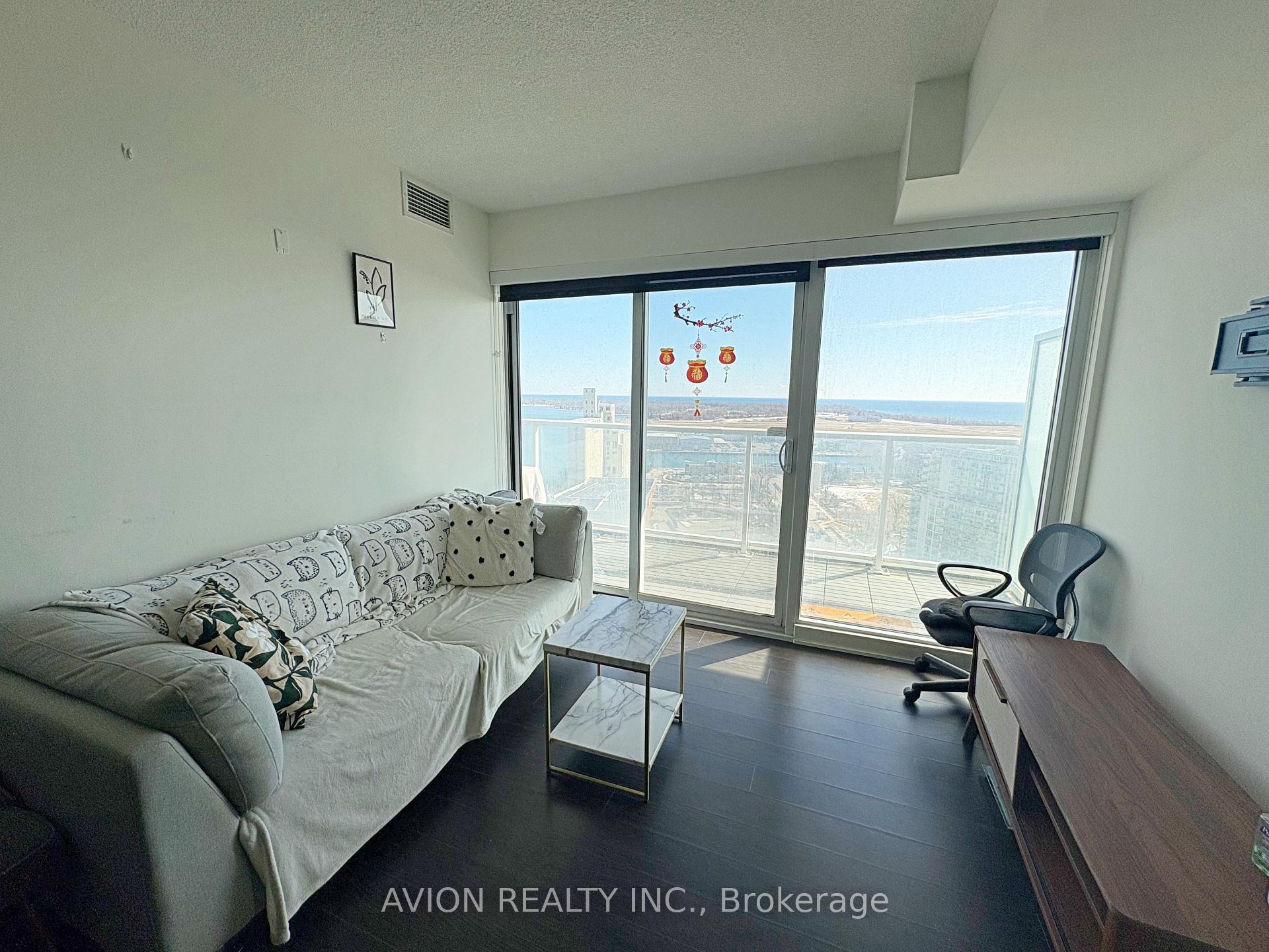 Photo 8 of Unit 2301, 17 Bathurst Street, Toronto, Waterfront Communities — HOMEH