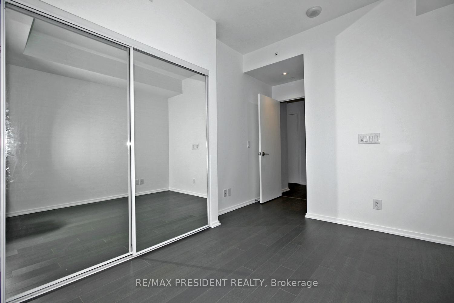 Photo 11 of Unit 3206, 70 Temperance Street, Toronto, Bay Street Corridor — HOMEH