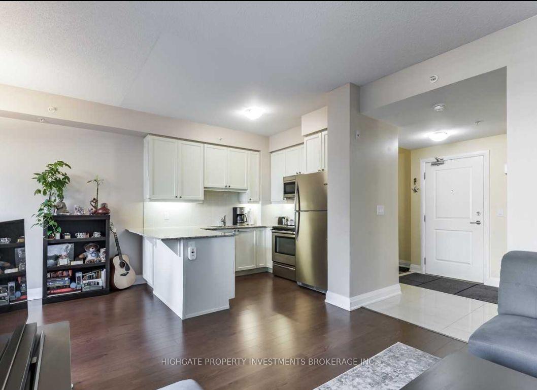 Photo 8 of Unit 210, 24 Woodstream Boulevard, Vaughan, West Woodbridge — HOMEH