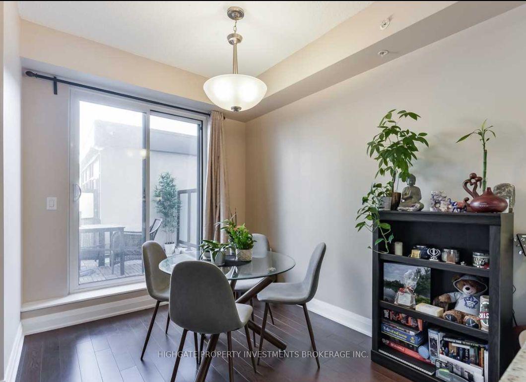 Photo 12 of Unit 210, 24 Woodstream Boulevard, Vaughan, West Woodbridge — HOMEH