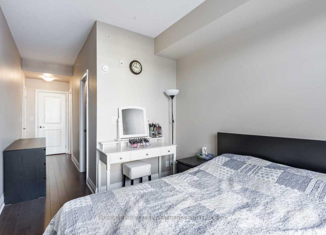 Photo 17 of Unit 210, 24 Woodstream Boulevard, Vaughan, West Woodbridge — HOMEH