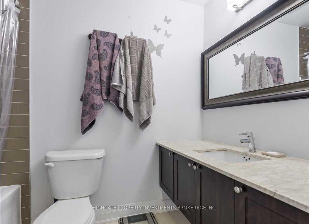Photo 19 of Unit 210, 24 Woodstream Boulevard, Vaughan, West Woodbridge — HOMEH