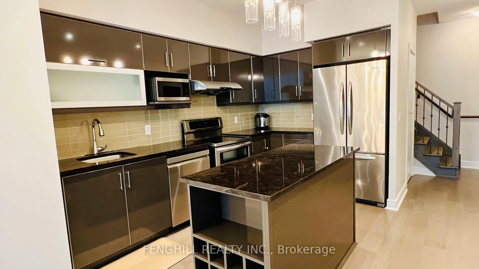 Photo 12 of Unit 111, 35 Brian Peck Crescent, Toronto, Thorncliffe Park — HOMEH