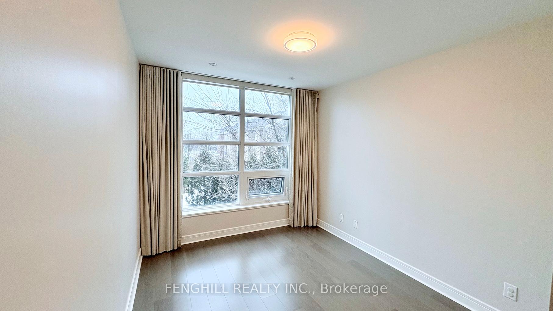 Photo 11 of Unit 111, 35 Brian Peck Crescent, Toronto, Thorncliffe Park — HOMEH