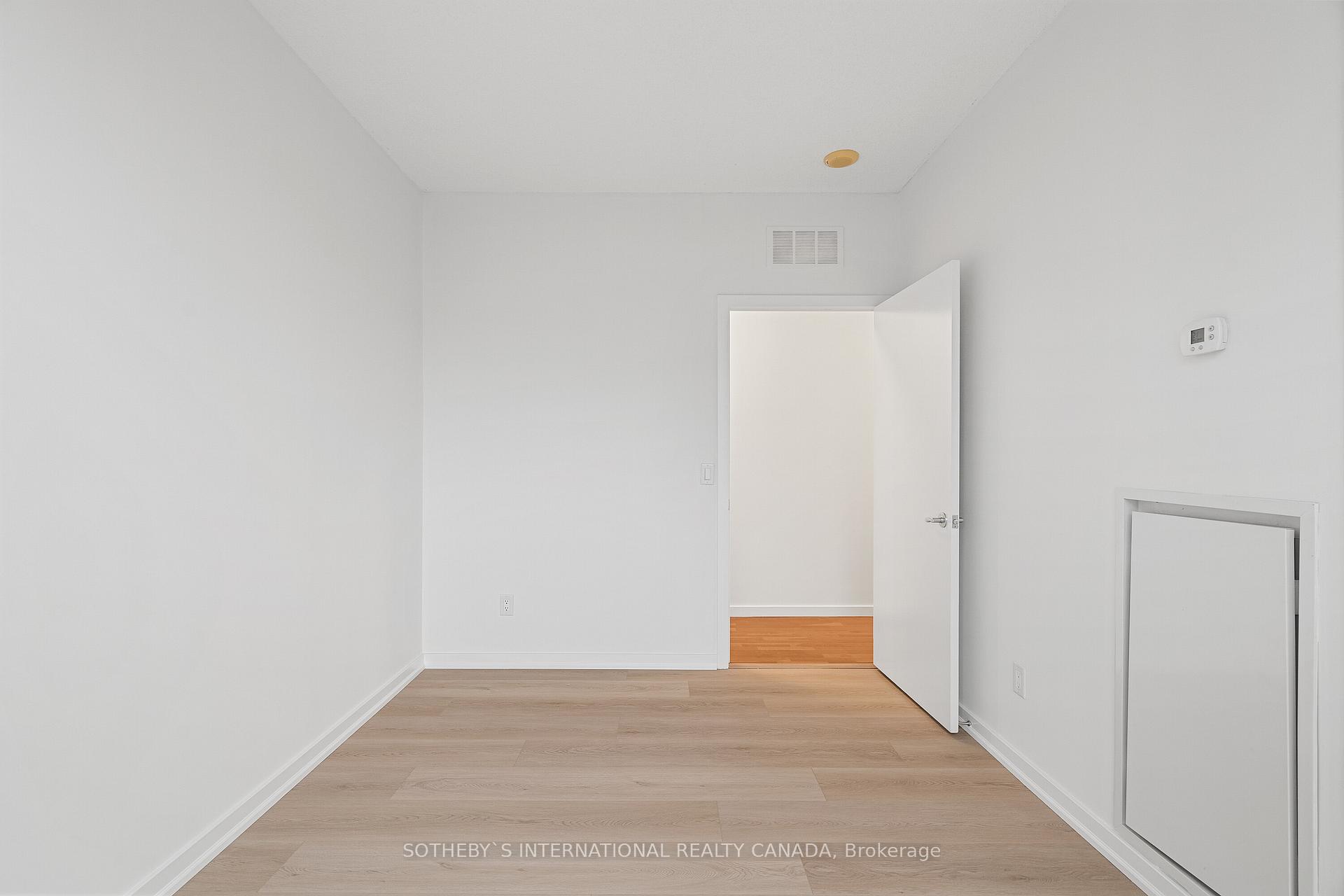 Photo 64 of Unit 2502, 218 Queens Quay W, Toronto, Waterfront Communities — HOMEH