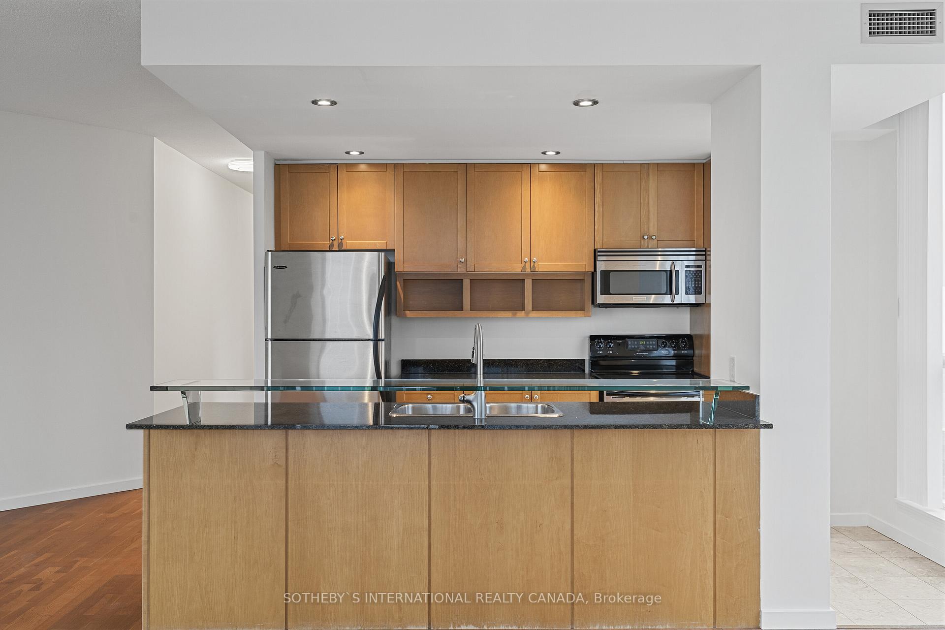 Photo 26 of Unit 2502, 218 Queens Quay W, Toronto, Waterfront Communities — HOMEH