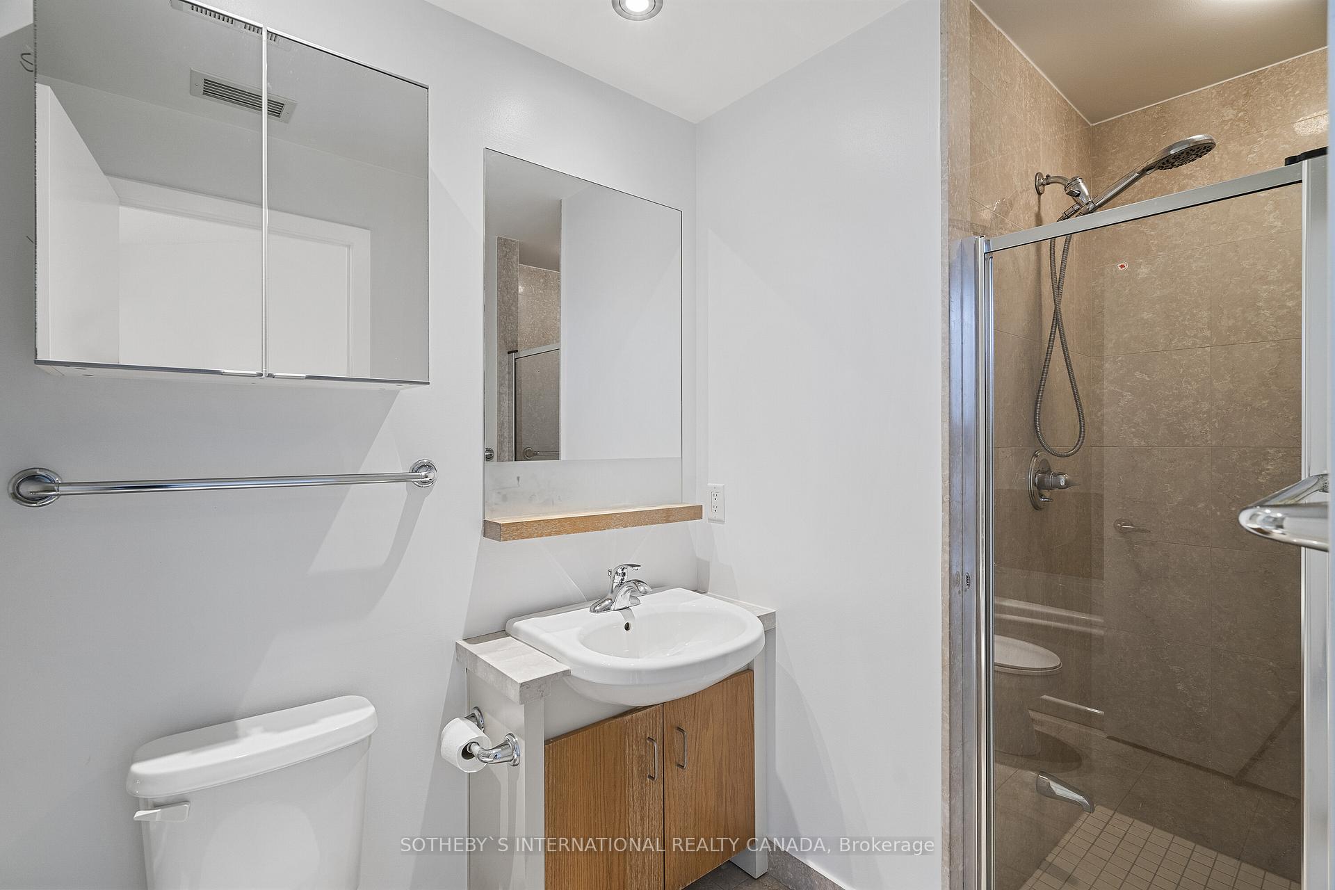 Photo 41 of Unit 2502, 218 Queens Quay W, Toronto, Waterfront Communities — HOMEH