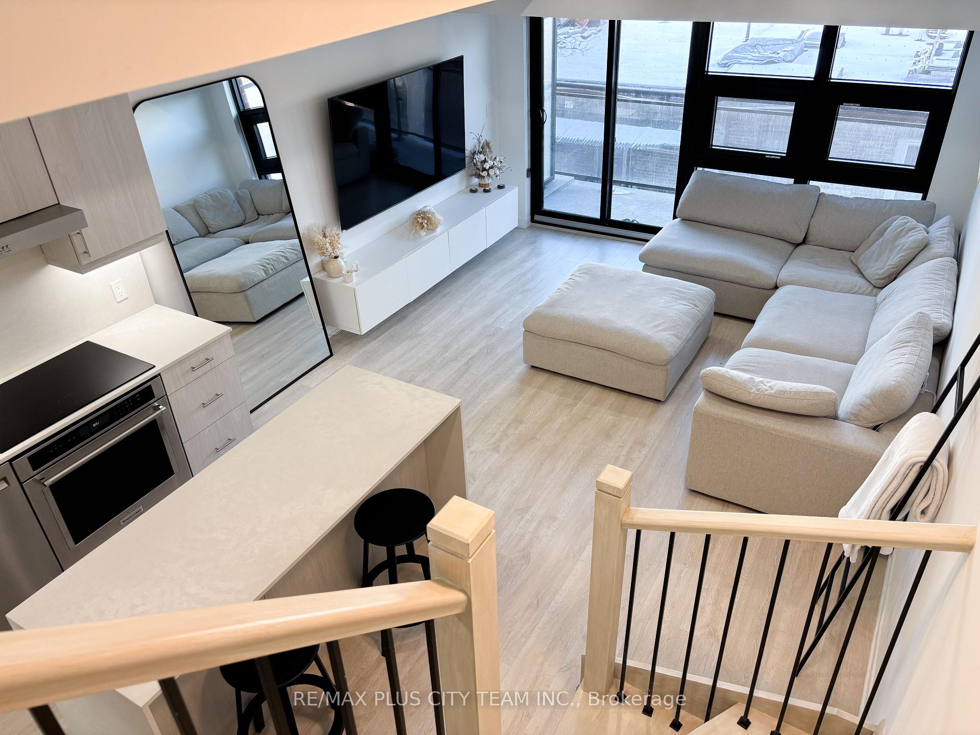 Photo 2 of Unit 306, 485 Logan Avenue, Toronto, South Riverdale — HOMEH