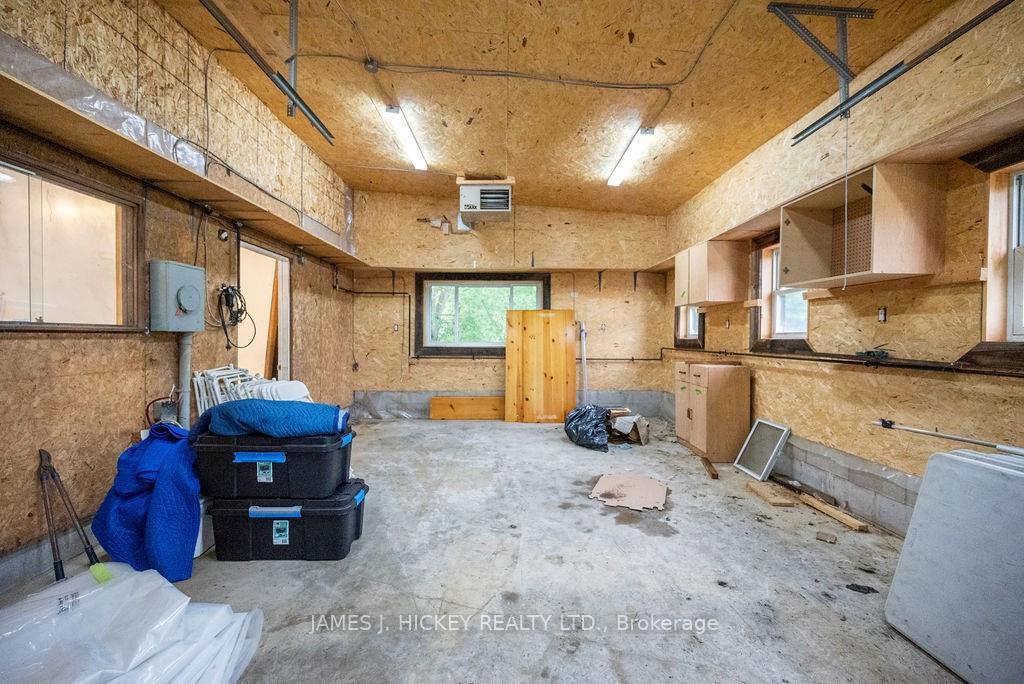 Photo 12 of 33016 Highway 17, Deep River — HOMEH