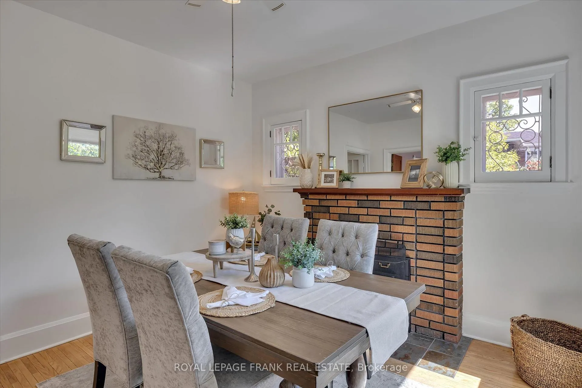 Photo 5 of 720 Bethune Street, Peterborough, Northcrest Ward 5 — HOMEH