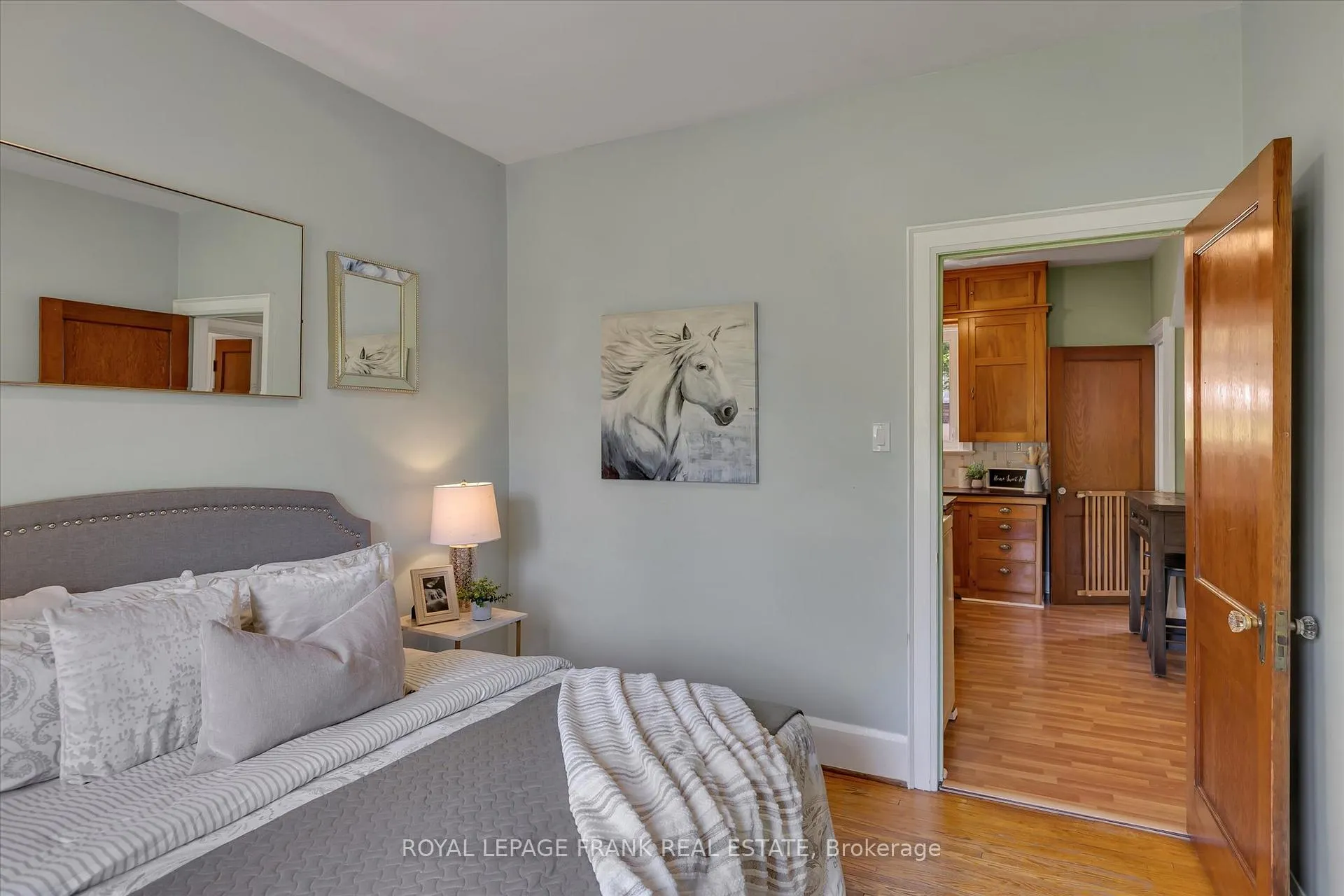 Photo 21 of 720 Bethune Street, Peterborough, Northcrest Ward 5 — HOMEH