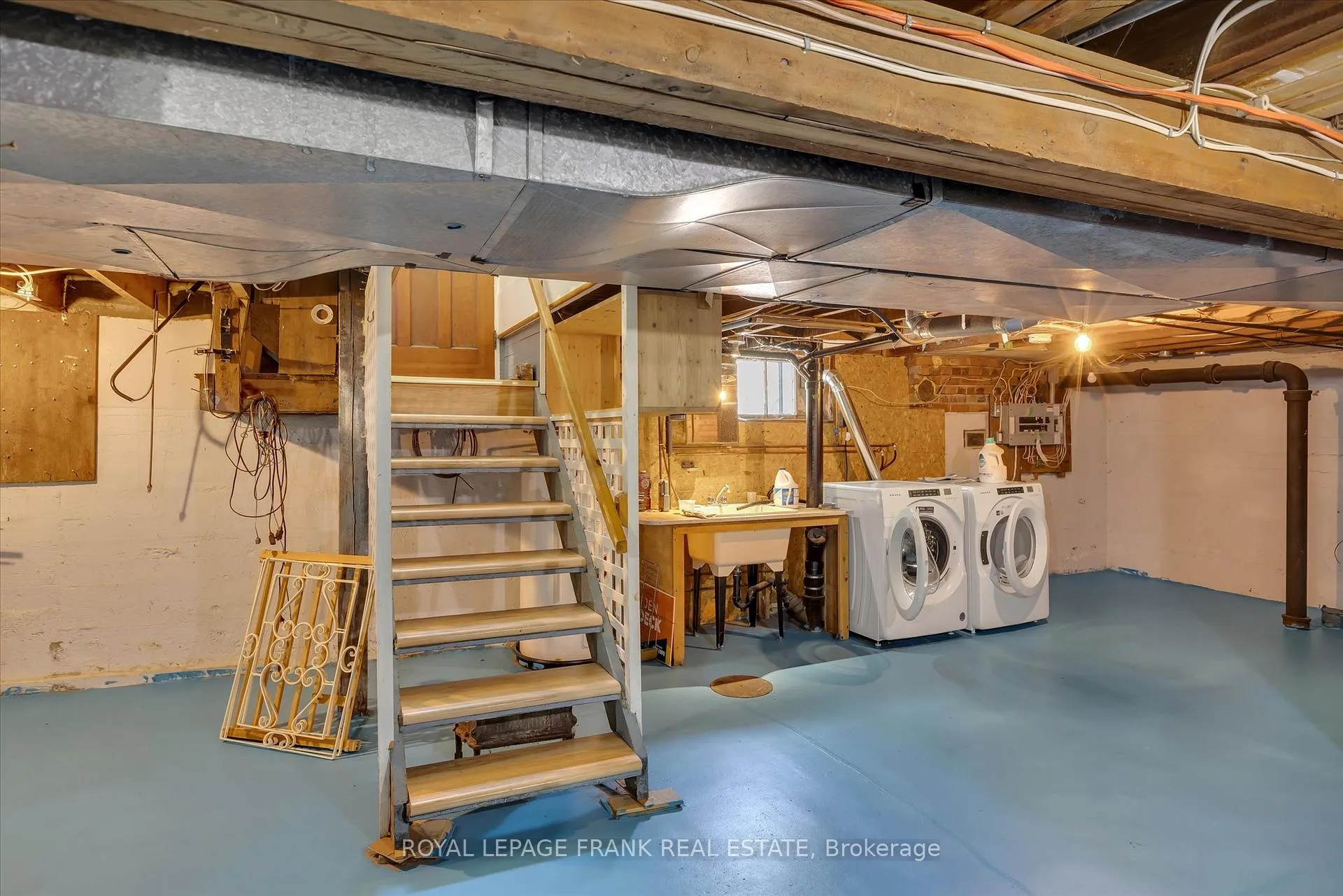 Photo 33 of 720 Bethune Street, Peterborough, Northcrest Ward 5 — HOMEH