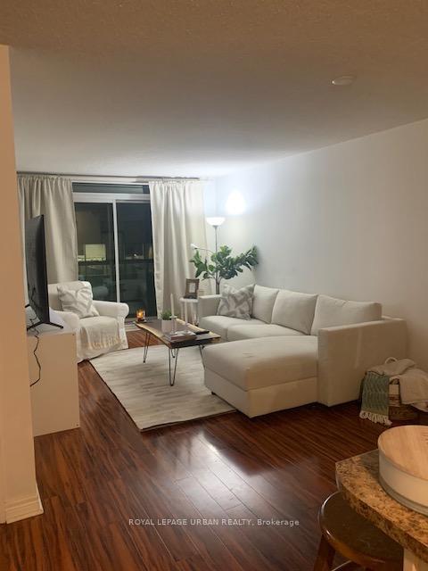 Photo 4 of Unit 2508, 30 Grand Trunk Crescent, Toronto, Waterfront Communities — HOMEH