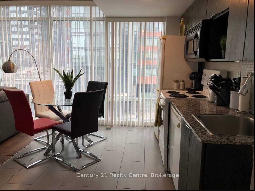Photo 2 of Unit 616, 15 Brunel Court, Toronto, Waterfront Communities — HOMEH