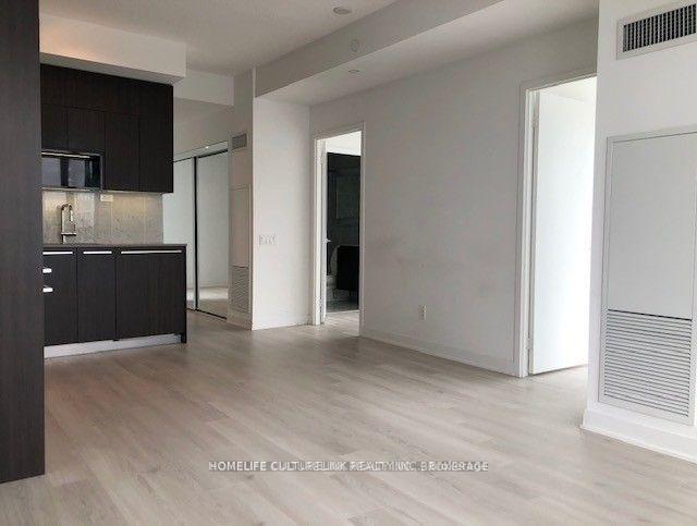 Photo 5 of Unit 3309, 70 Queens Wharf Road, Toronto, Waterfront Communities — HOMEH
