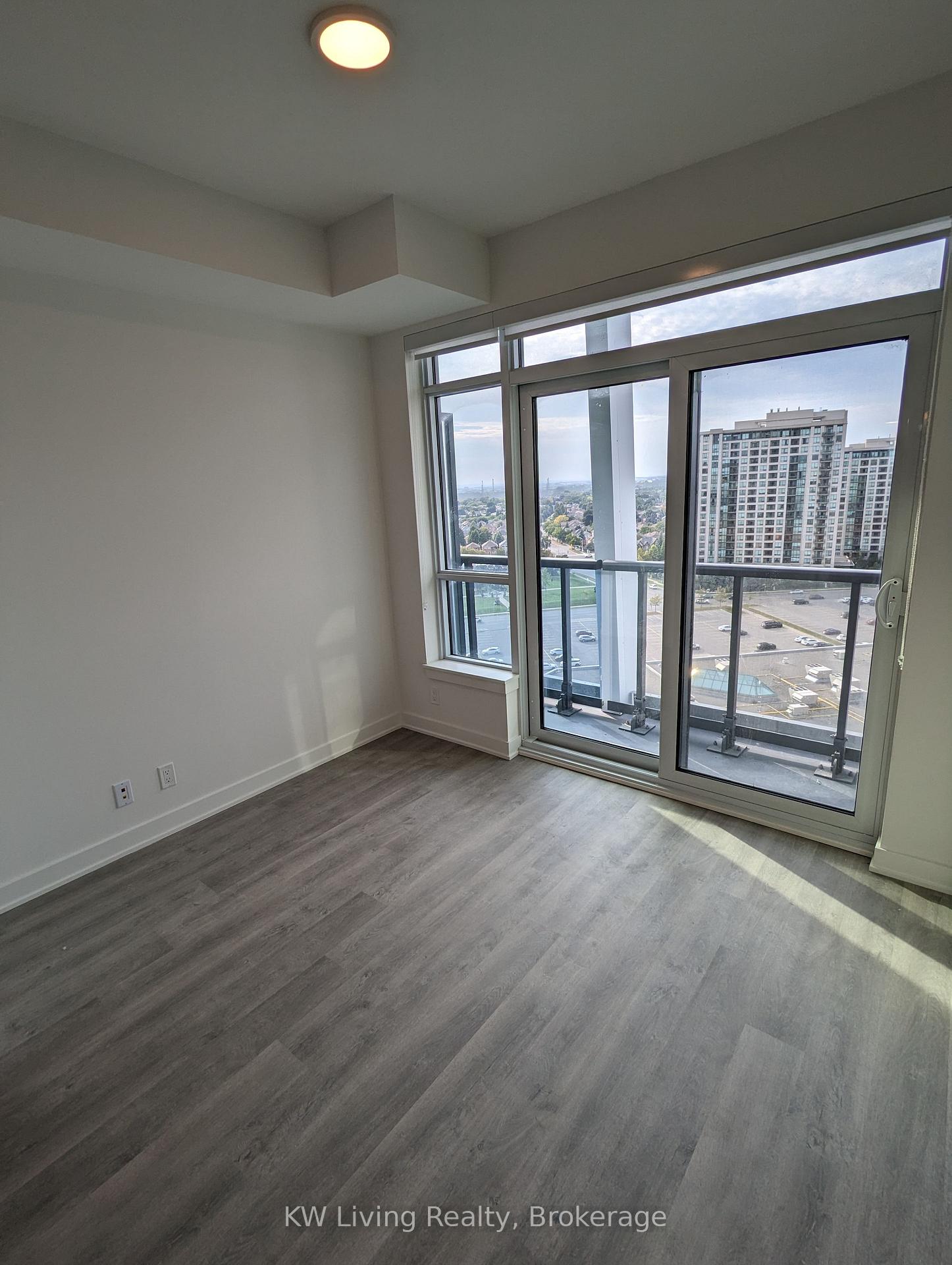 Photo 7 of Unit B1207, 50 Upper Mall Way, Vaughan, Brownridge — HOMEH
