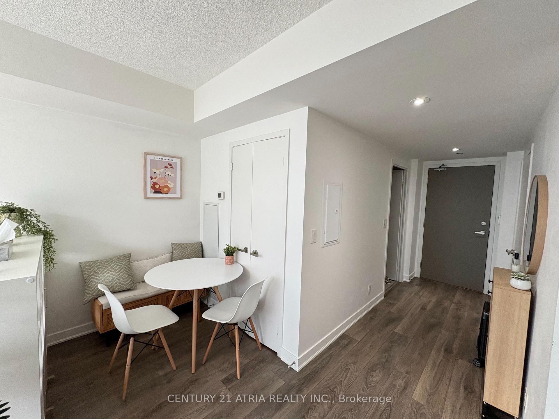 Photo 22 of Unit 1008, 100 Harbour Street, Toronto, Waterfront Communities — HOMEH
