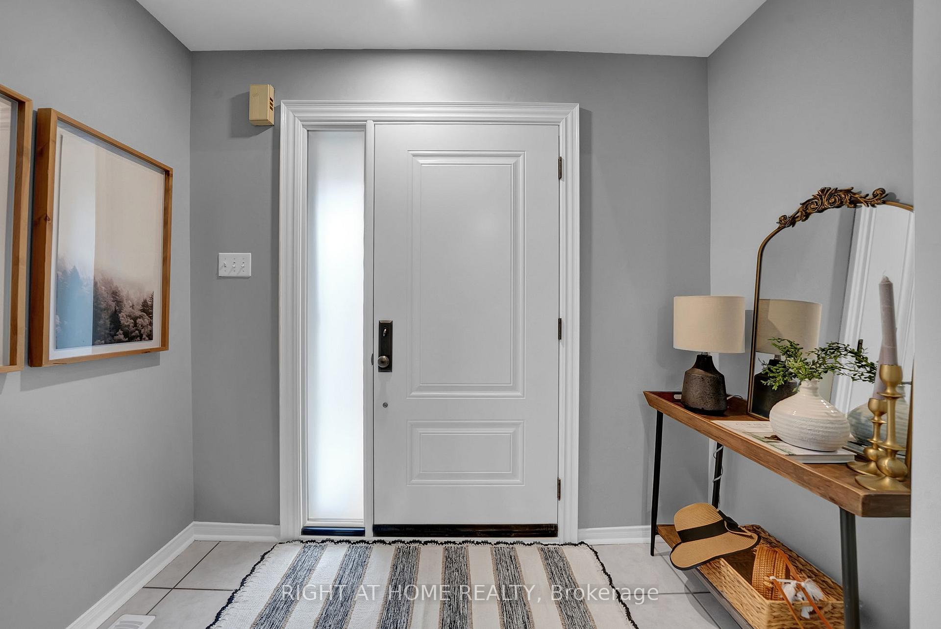 Photo 3 of 9 Kershaw Street, Clarington, Bowmanville — HOMEH