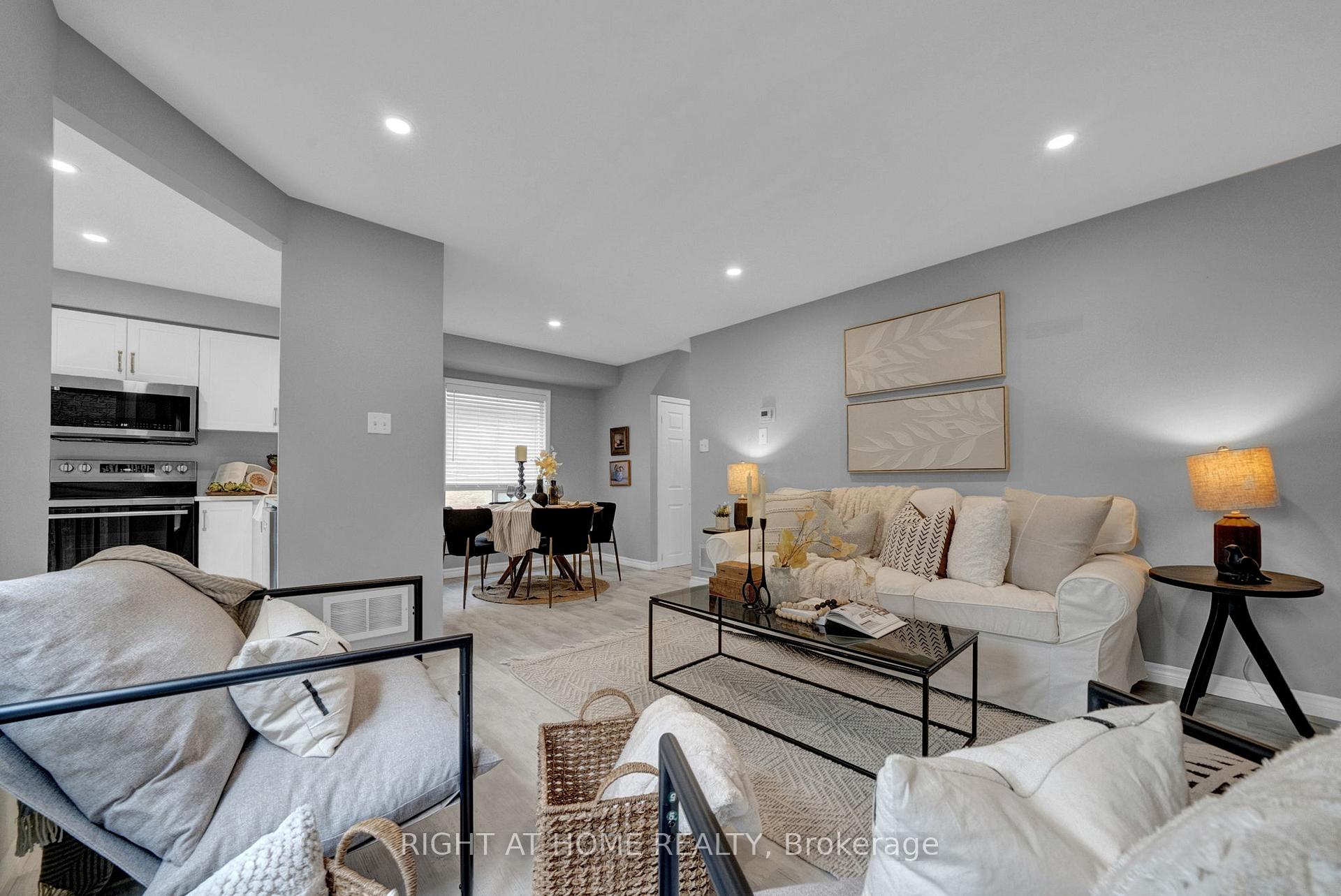 Photo 10 of 9 Kershaw Street, Clarington, Bowmanville — HOMEH