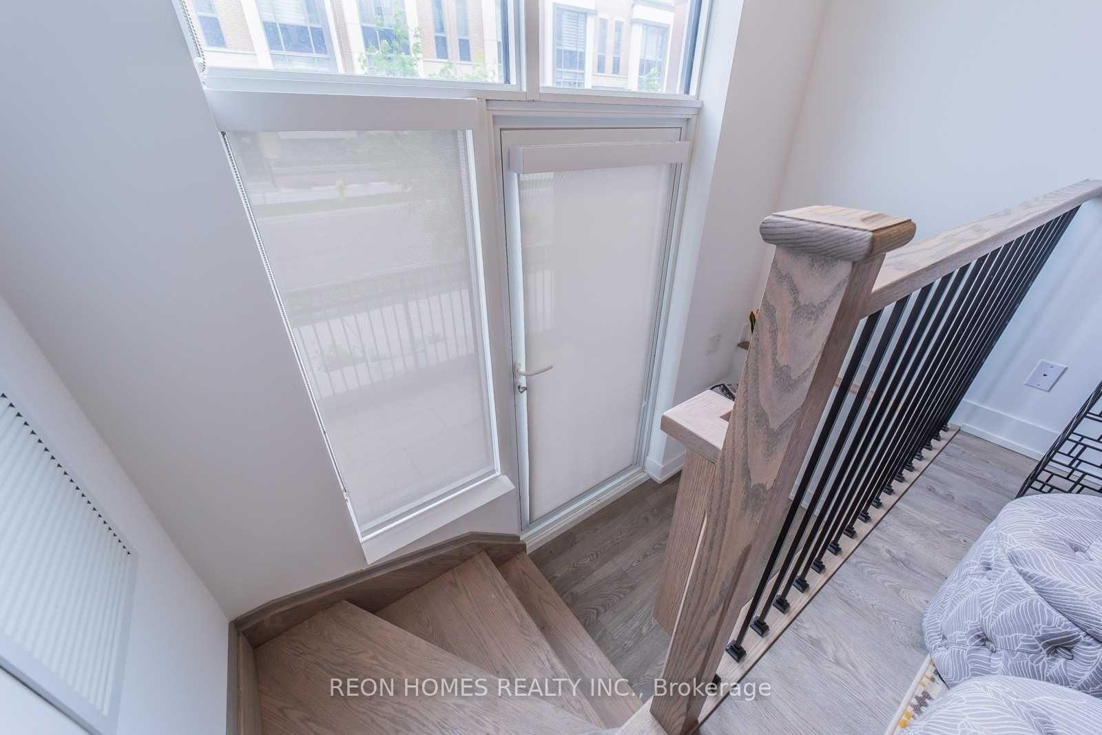 Photo 1 of Unit 105W, 268 Buchanan Drive W, Markham, Unionville — HOMEH